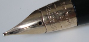 Detalle del plumín Triumph en la versión corta montada en la estilográfica Stylist
